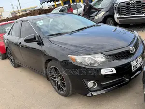Toyota Camry SE 4dr Sedan (2.5L 4cyl 6A) 2013 Black