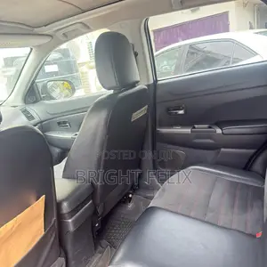 Mitsubishi RVR 2018 Gray