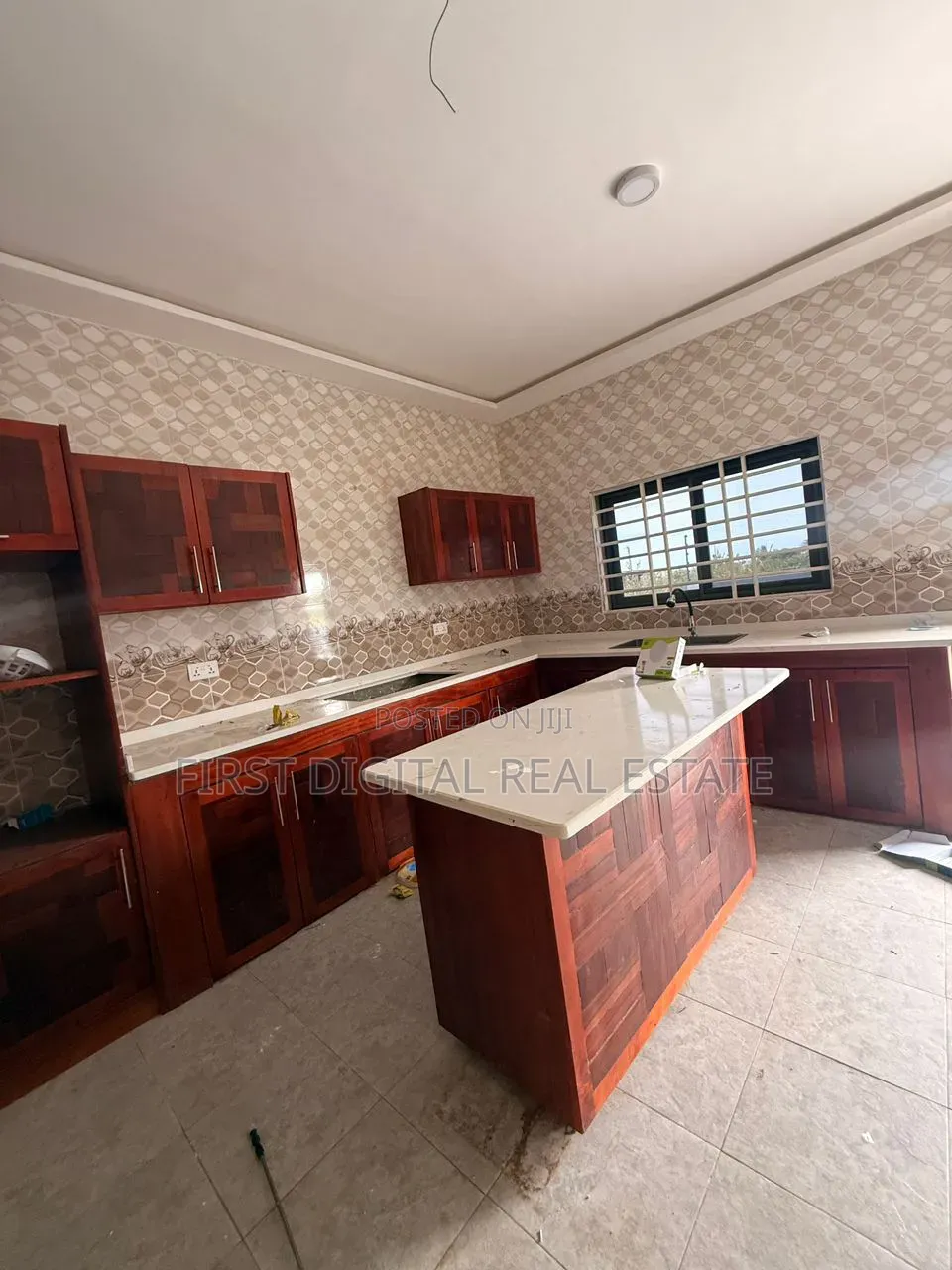 3bdrm Apartment in First Digital Real, Awutu Senya East Municipal