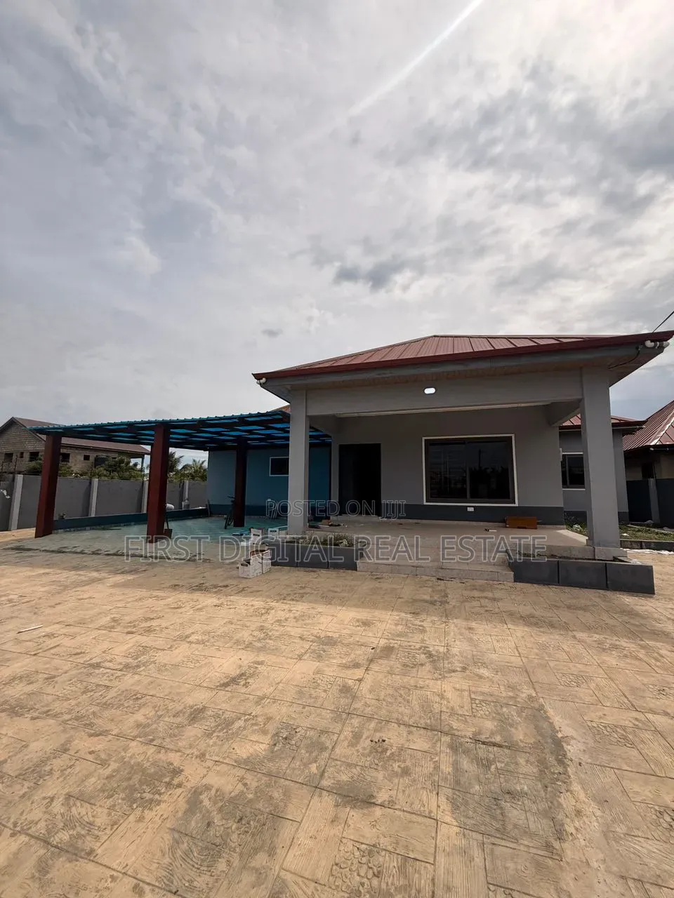 3bdrm Apartment in First Digital Real, Awutu Senya East Municipal