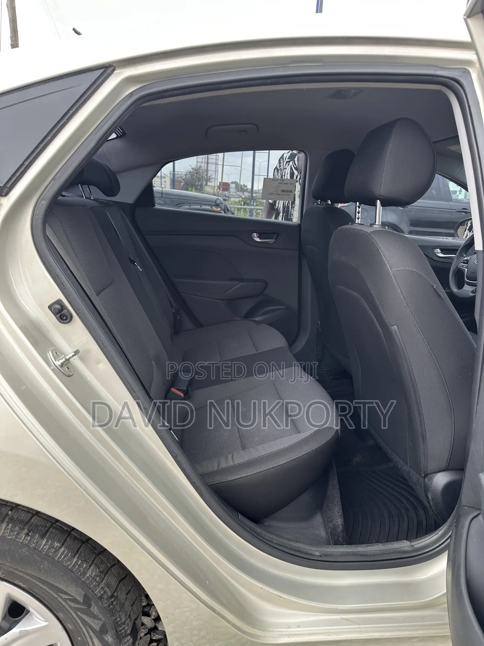 Hyundai Accent 2018 Gold