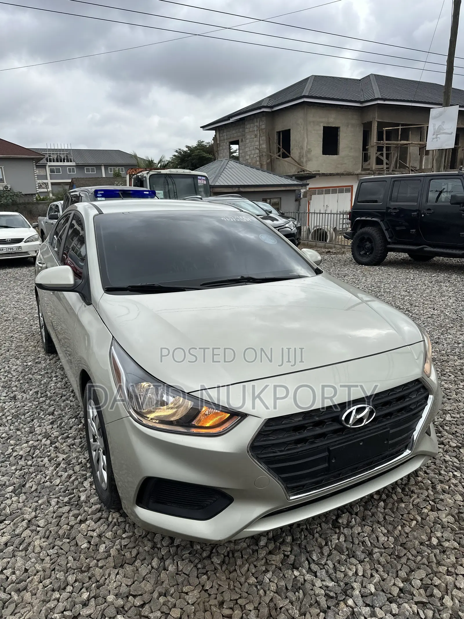 Hyundai Accent 2018 Gold