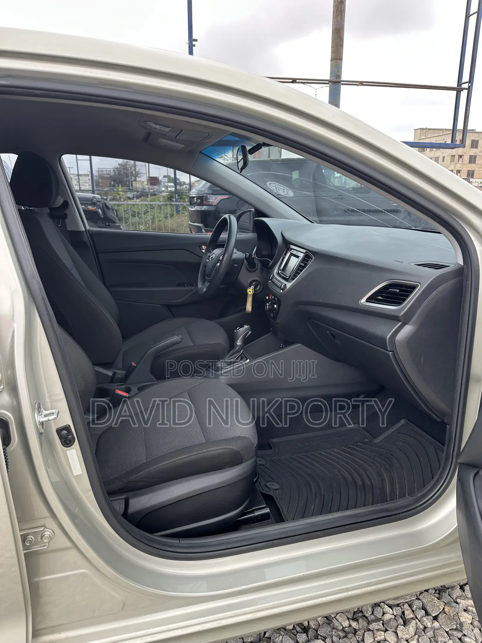 Hyundai Accent 2018 Gold