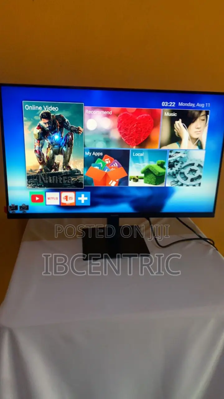 Samsung Full HD Flat Screen Monitor