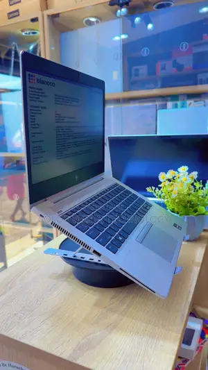 Laptop HP EliteBook 745 G6 8GB AMD Ryzen 5 SSD 256GB