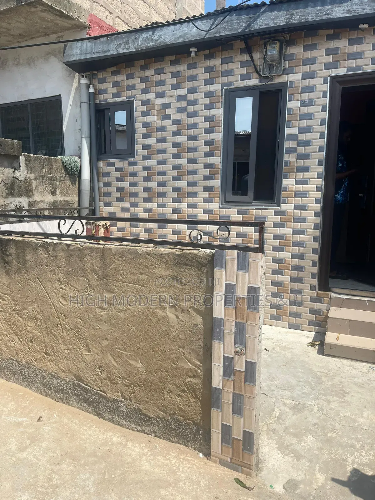1bdrm Apartment in High Modern, Teshie for rent