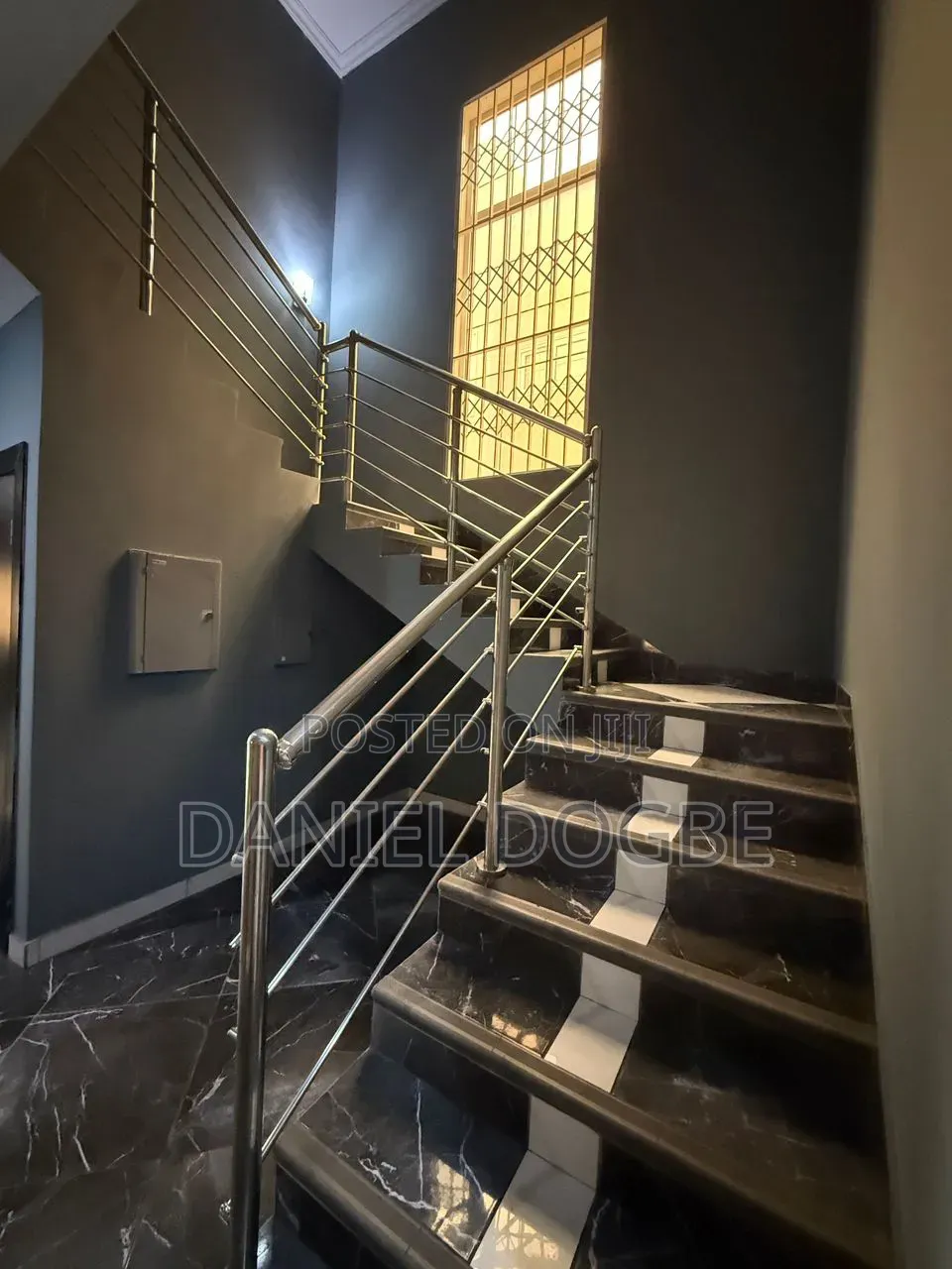 5bdrm House in Etordan, Boundary Road Area for rent