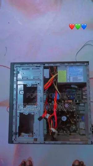 Desktop Computer Asus 4GB Intel Core i5 HDD 500GB