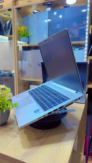 Laptop HP EliteBook 840 G6 8GB Intel Core i7 SSD 256GB