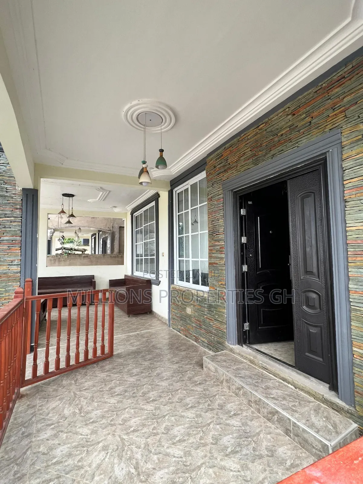 5bdrm House in Millions Properties, Accra Metropolitan for sale
