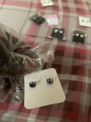 Magnetic Earrings Just Like Actual Piercings