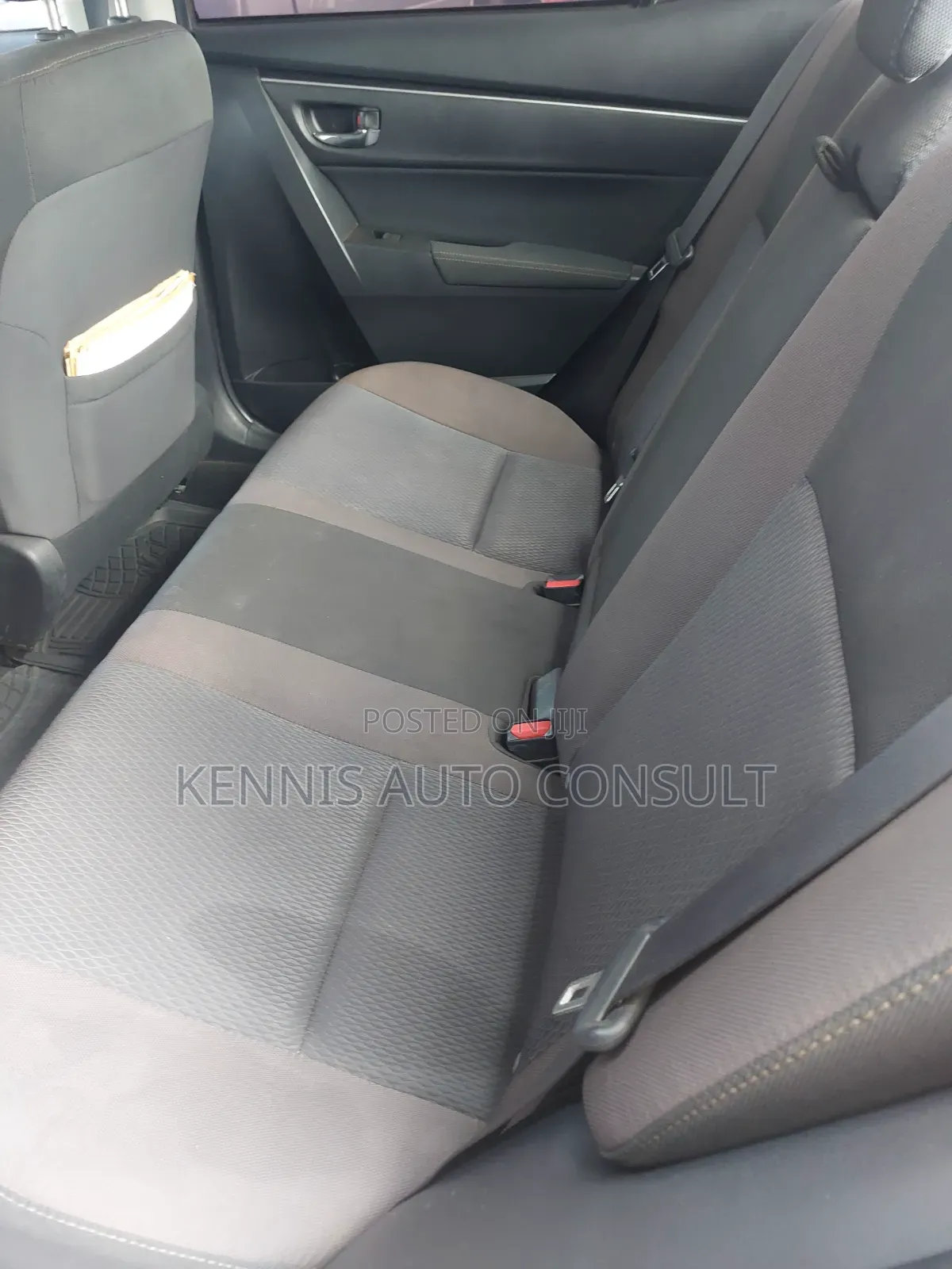 Toyota Corolla 2017 Gray