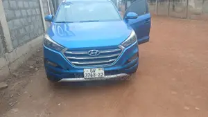 Hyundai Tucson Sport AWD 2016 Blue
