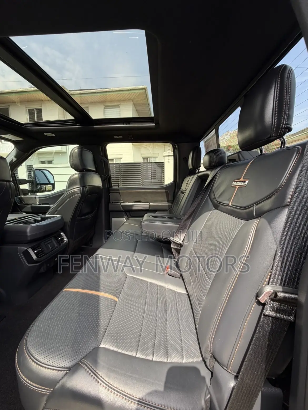 Ford F-150 Platinum 2022 Black