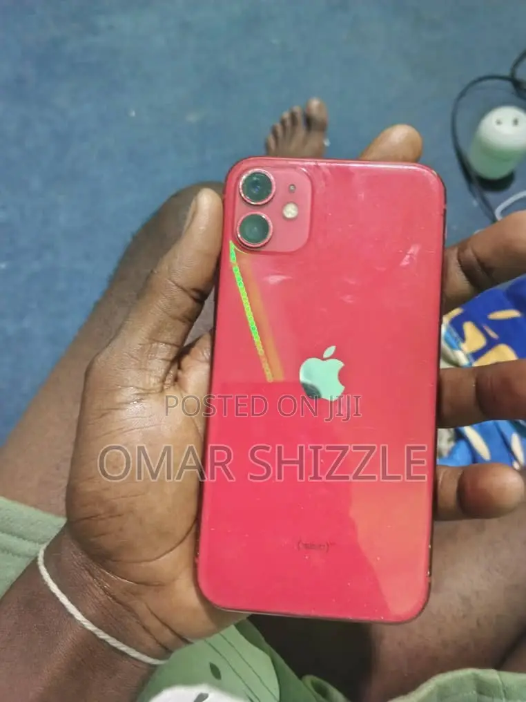 Apple iPhone 11 64 GB Red