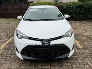 Toyota Corolla LE Eco (1.8L 4cyl 2A) 2019 White