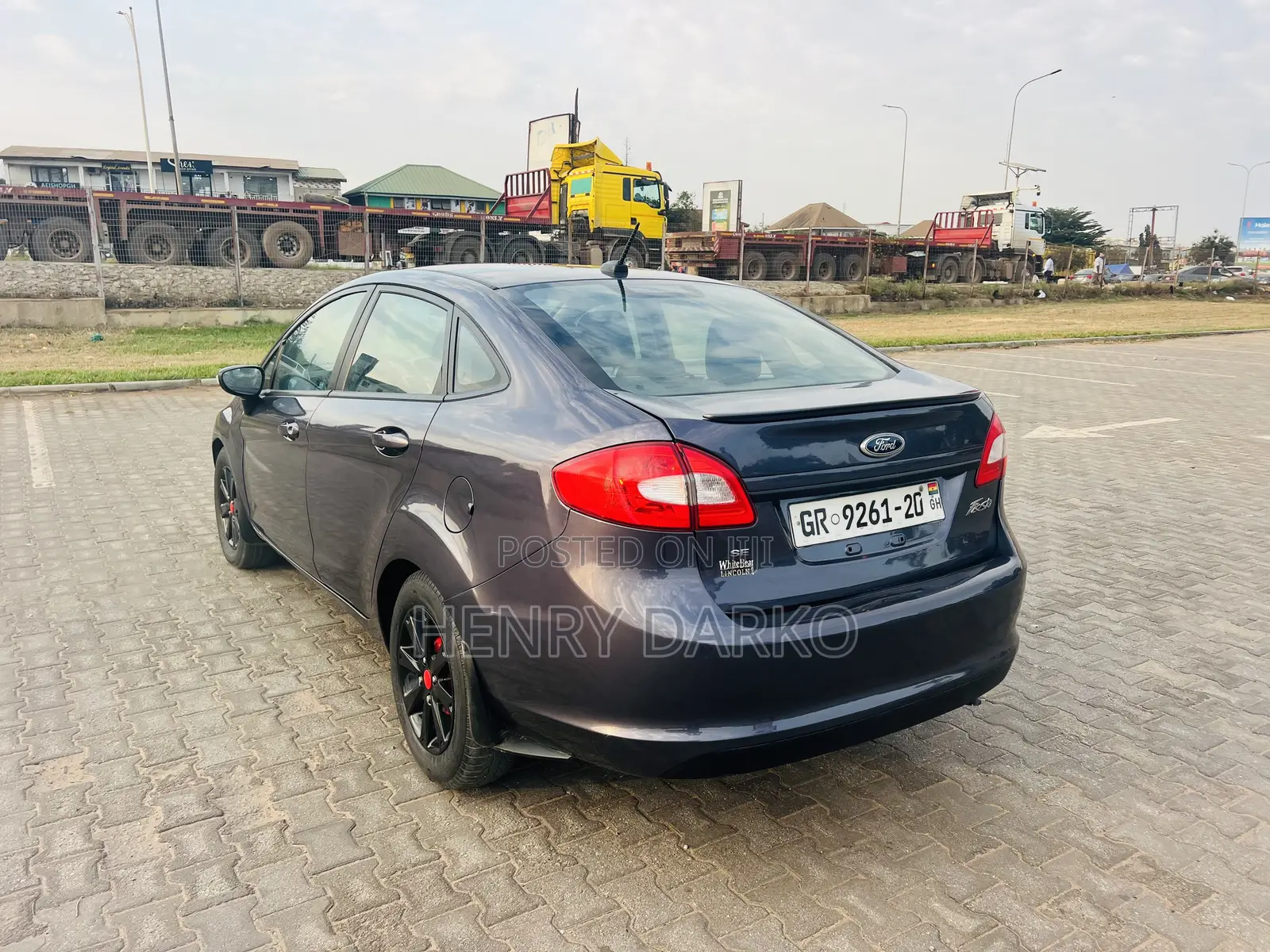 Ford Fiesta 2013 Gray