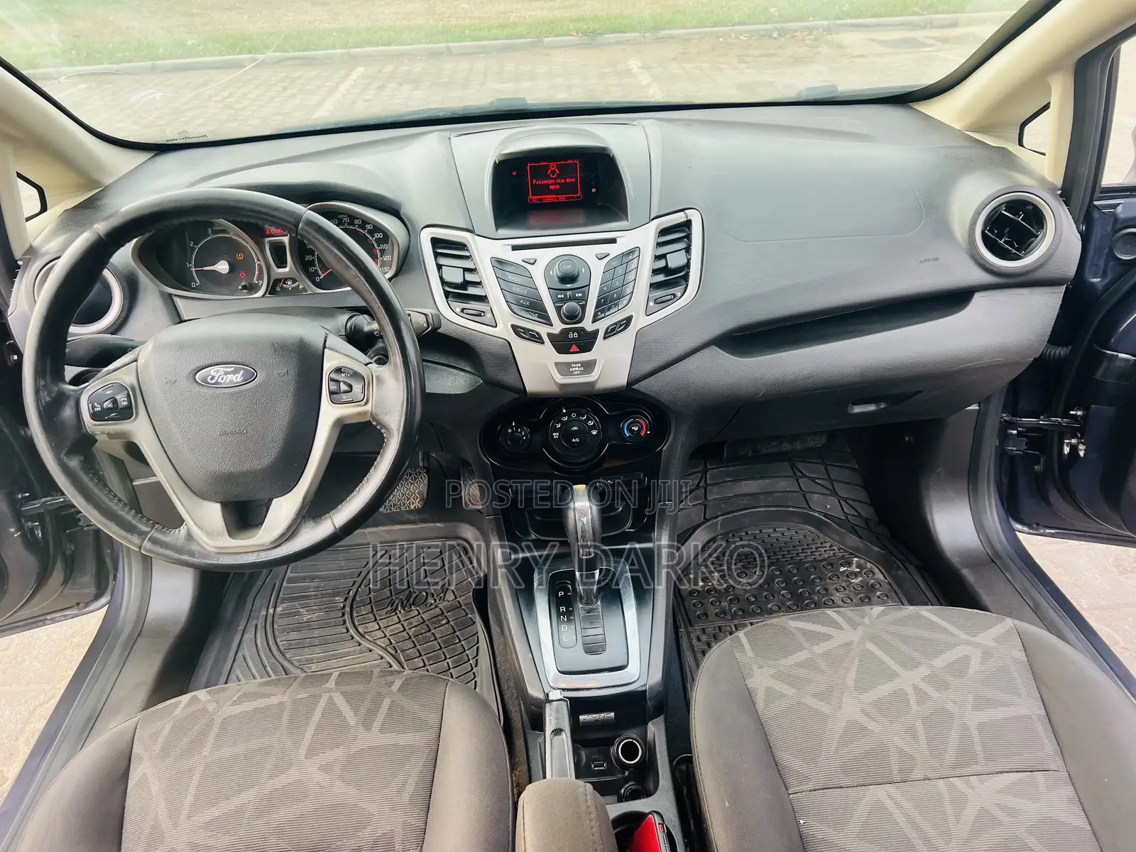 Ford Fiesta 2013 Gray
