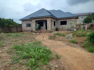 3bdrm House in Market for sale