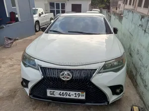Toyota Camry SE 4dr Sedan (2.5L 4cyl 6A) 2013 White