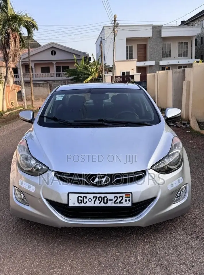 Hyundai Elantra Limited 2012 Silver