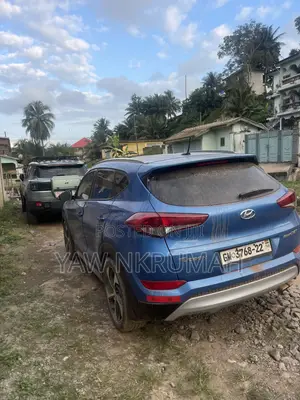 Hyundai Tucson Sport AWD 2016 Blue
