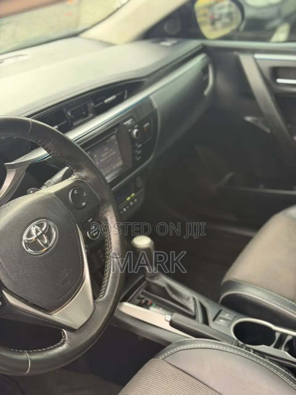 Toyota Corolla S 4dr Sedan (1.8L 4cyl CVT) 2016 Black