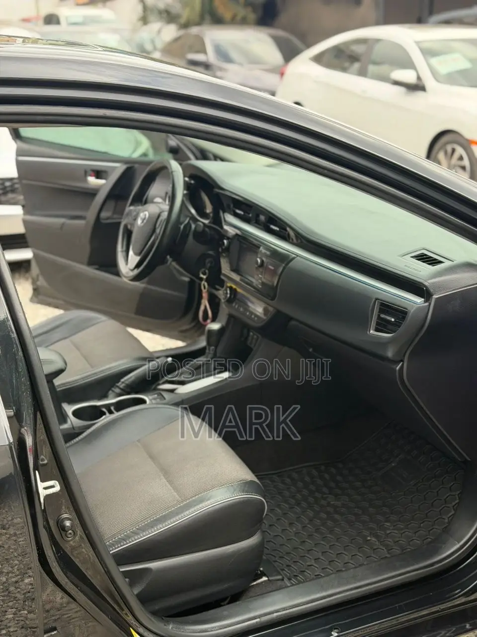 Toyota Corolla S 4dr Sedan (1.8L 4cyl CVT) 2016 Black