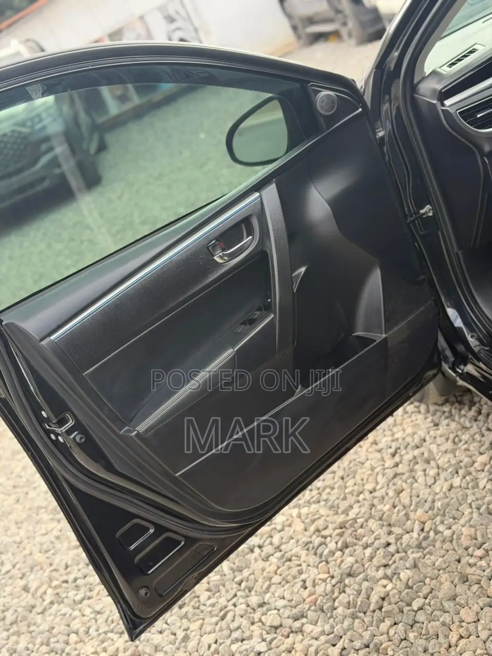 Toyota Corolla S 4dr Sedan (1.8L 4cyl CVT) 2016 Black