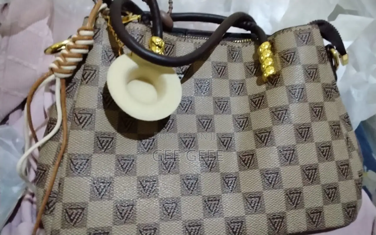 Songmont Mini Drippy ,Miu Miu Wander ,Lv Neverful Tote,gucci Tote Mk