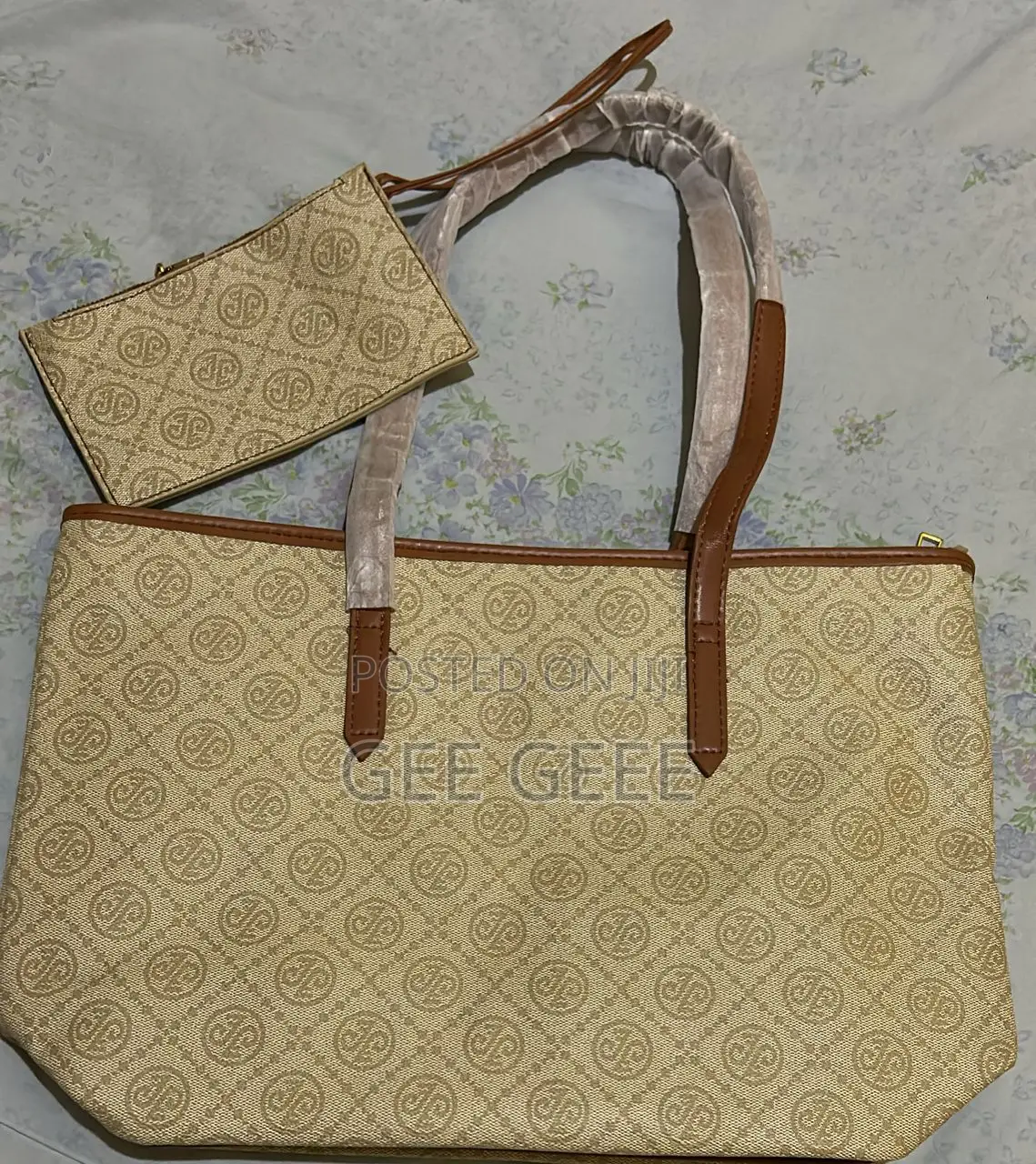 Songmont Mini Drippy ,Miu Miu Wander ,Lv Neverful Tote,gucci Tote Mk