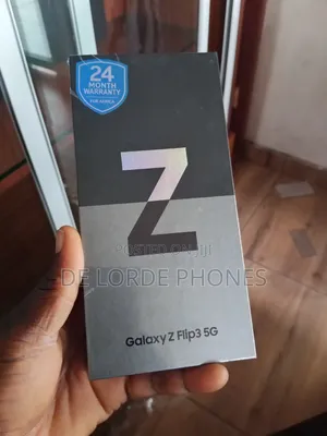 New Samsung Galaxy Z Flip 3 256 GB Black