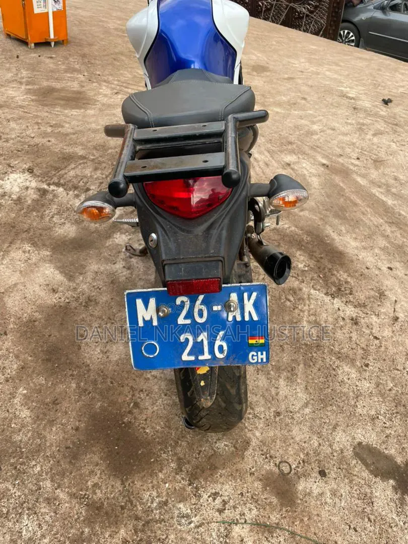Suzuki SFV650 2014 Brown