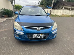 Hyundai Elantra 2011 Blue
