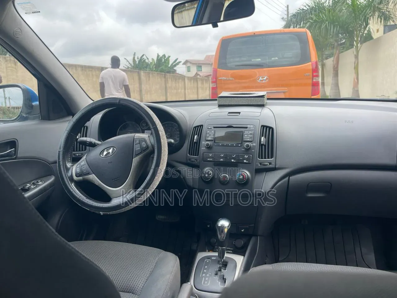 Hyundai Elantra 2011 Blue