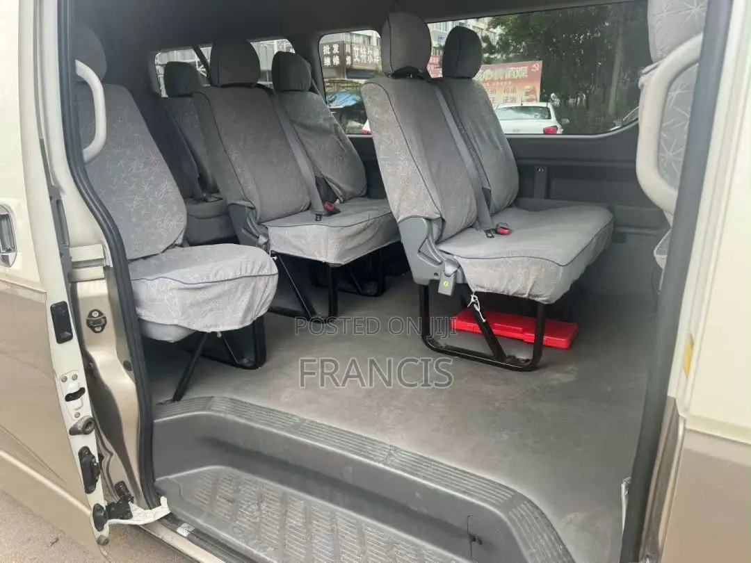 New Toyota HiAce 2022 Silver