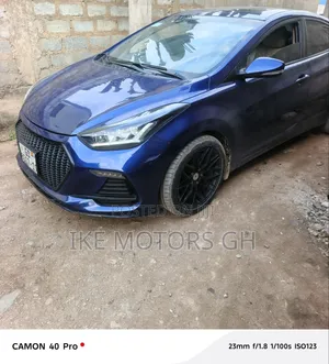 Hyundai Elantra 2015 Blue