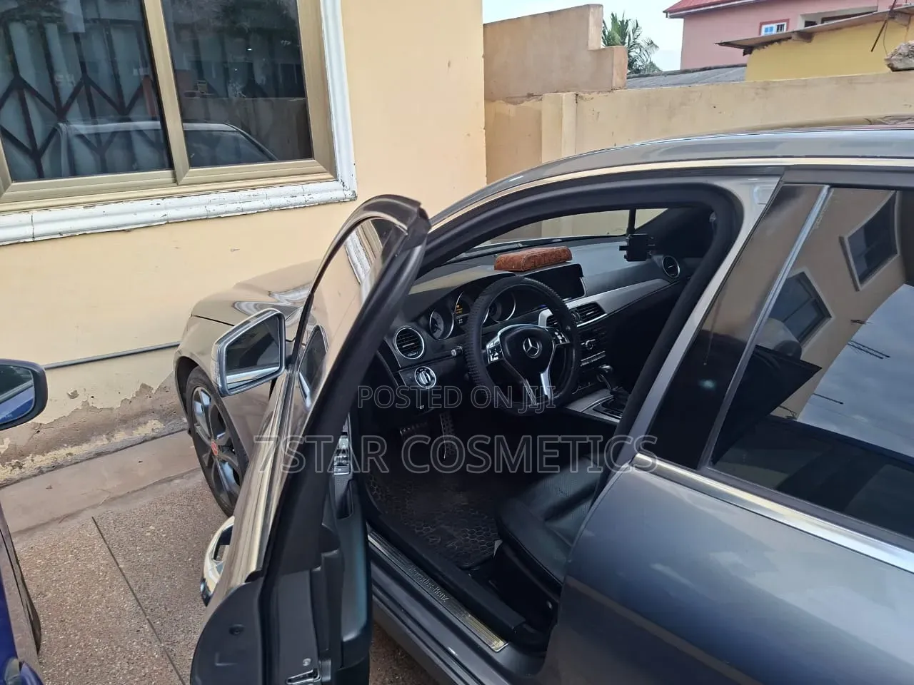 Mercedes-Benz C250 2013 Gray