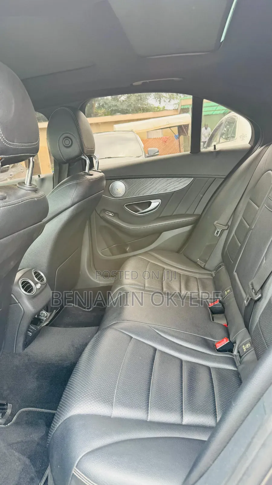 Mercedes-Benz C300 2016 Gray