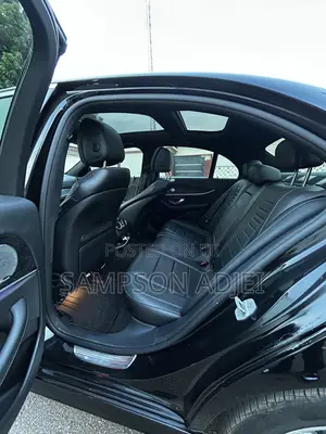 Mercedes-Benz E300 2017 Black