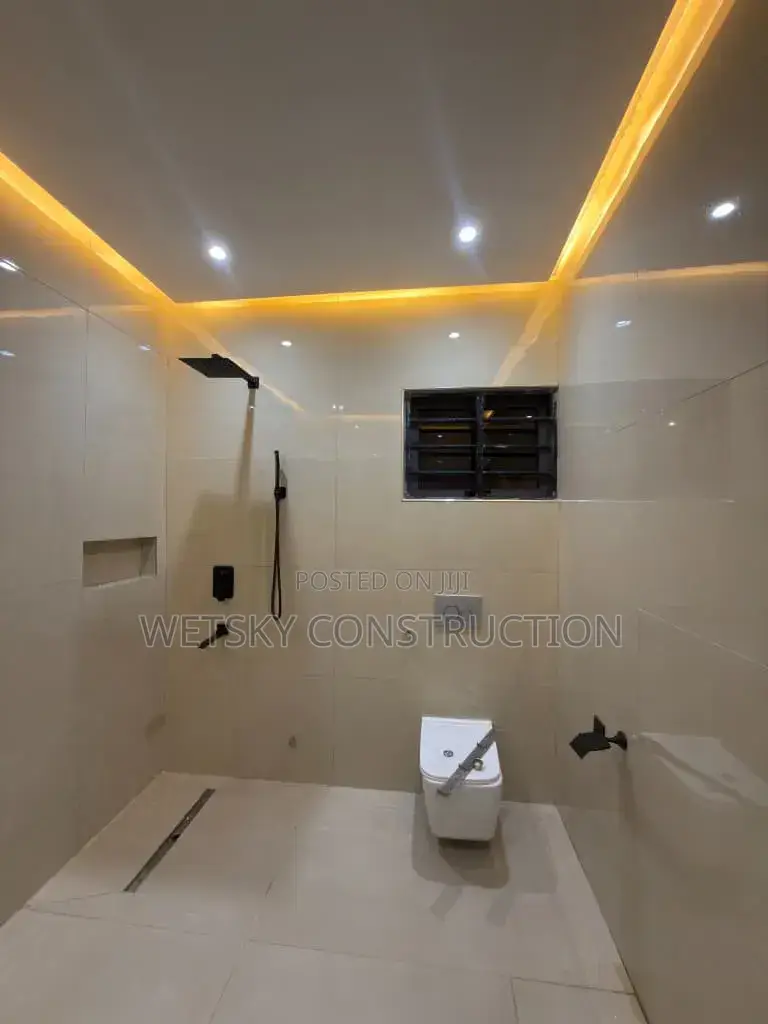 3bdrm House in East Legon Hills, Accra Metropolitan for sale