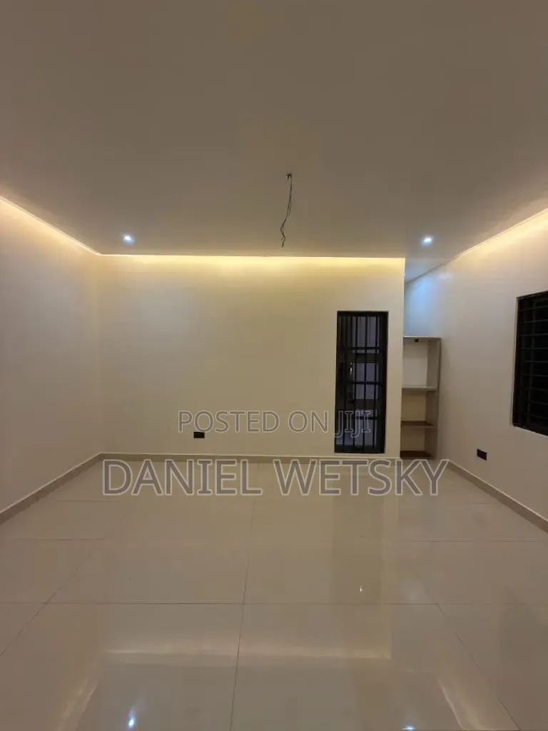3bdrm House in East Legon Hills, Accra Metropolitan for sale