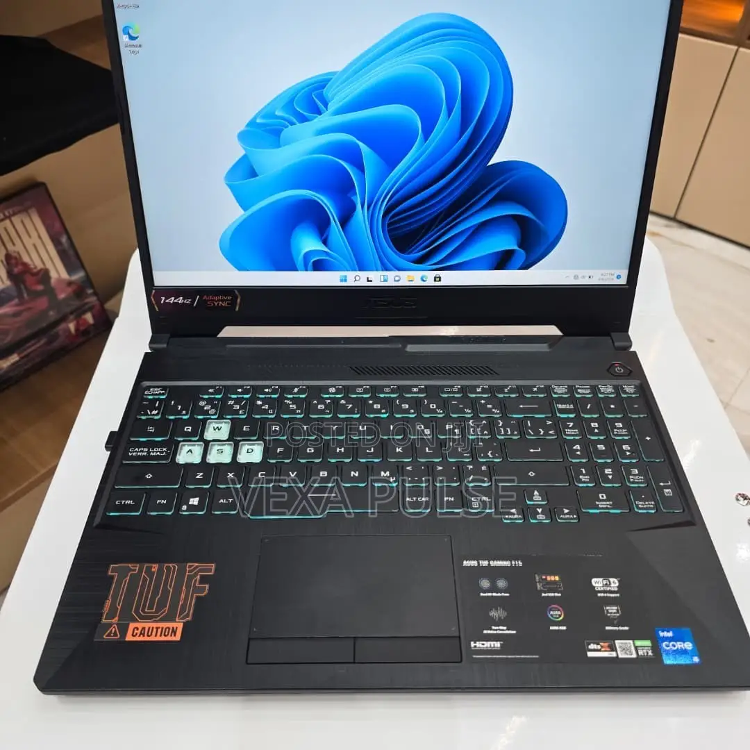 Laptop Asus TUF Dash F15 16GB Intel Core i5 SSD 512GB