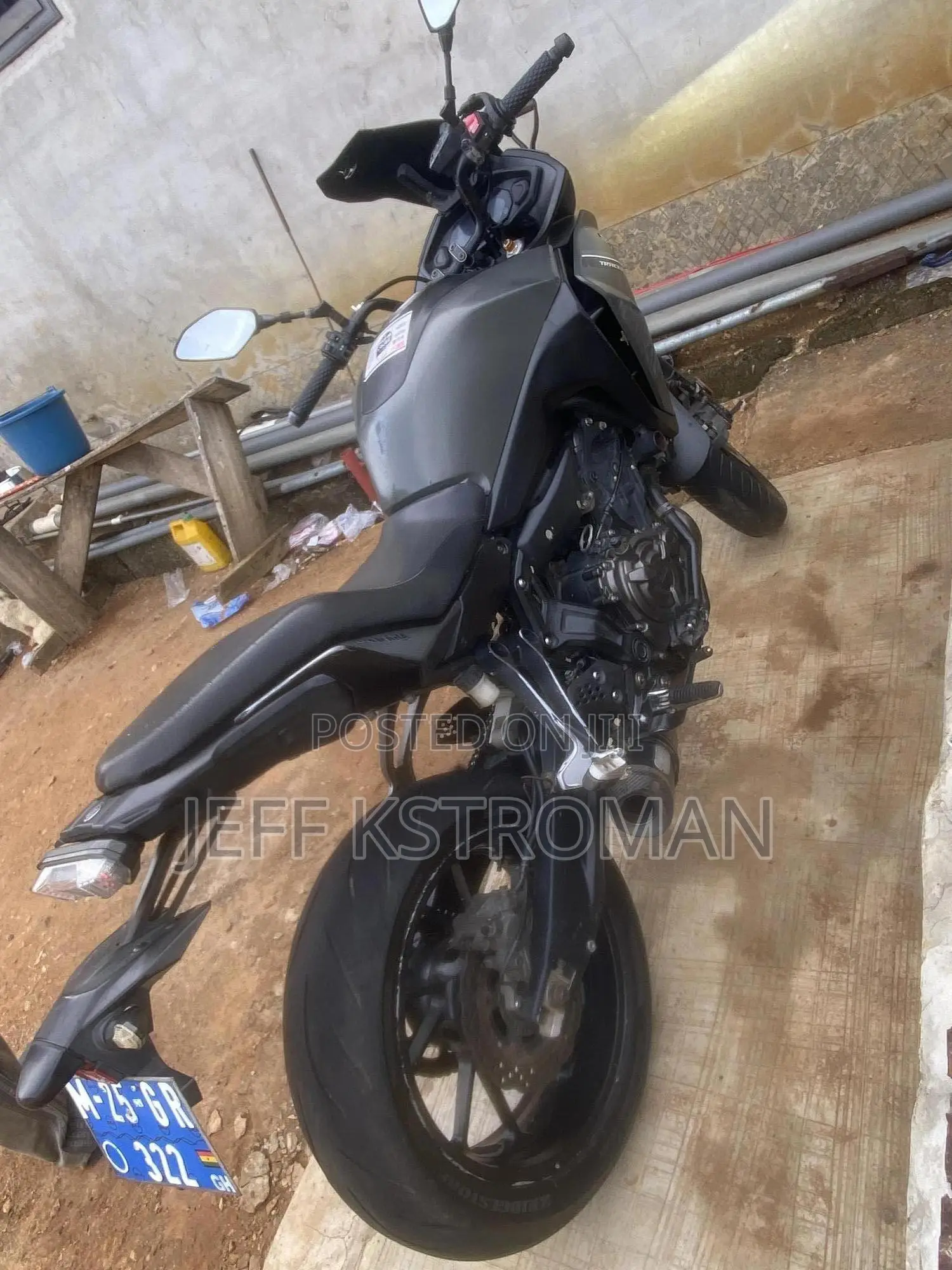 Yamaha 2022 Black
