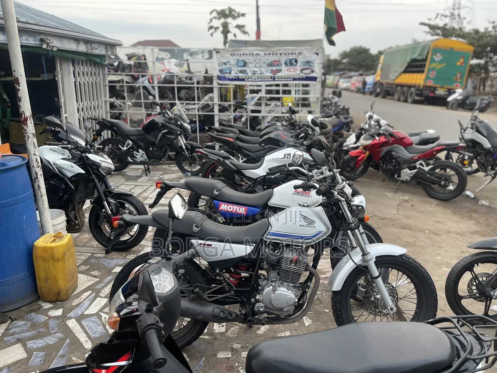 Honda CB 2016 Black