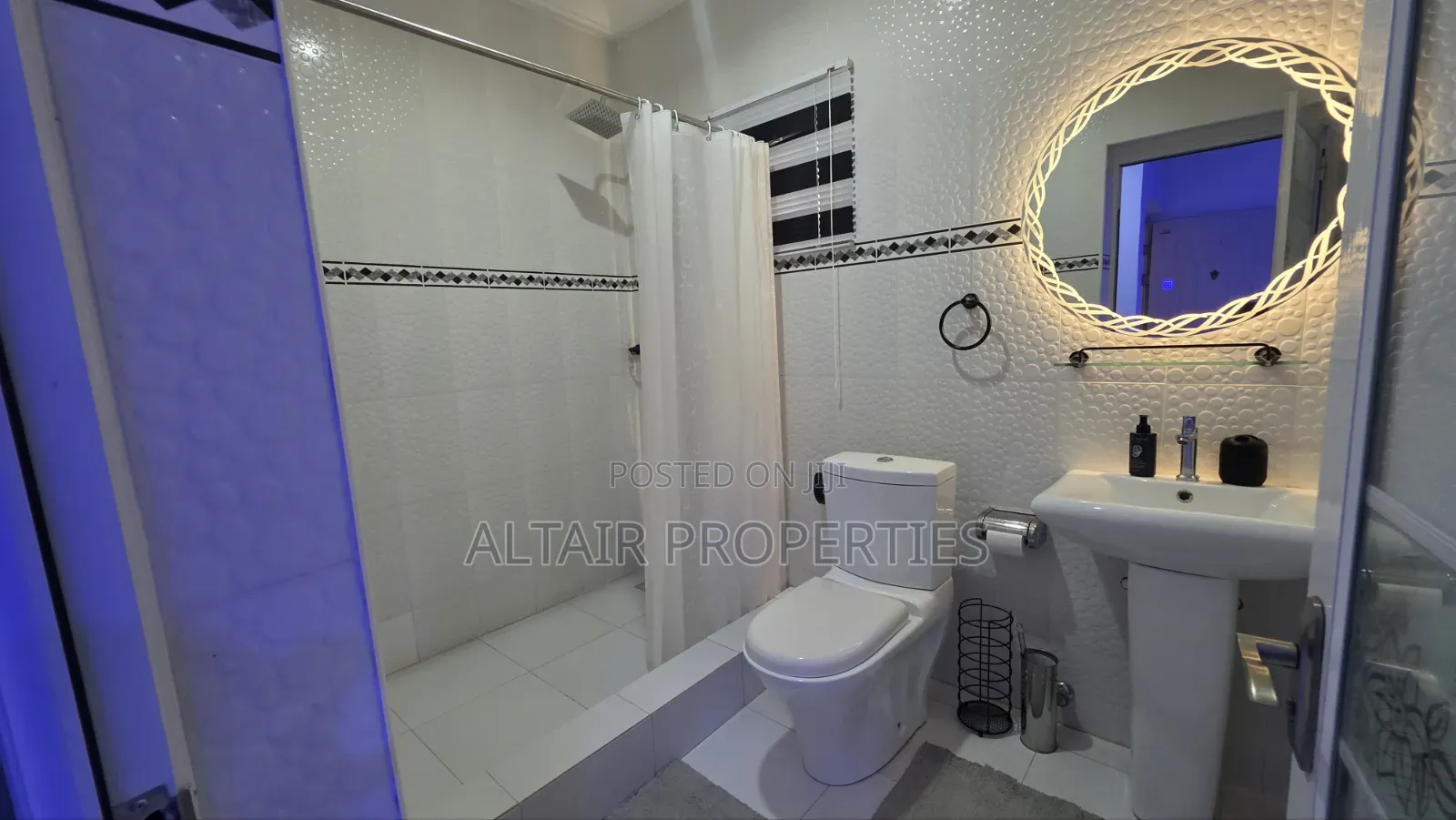 Furnished 5bdrm House in Haatso, Accra Metropolitan for sale