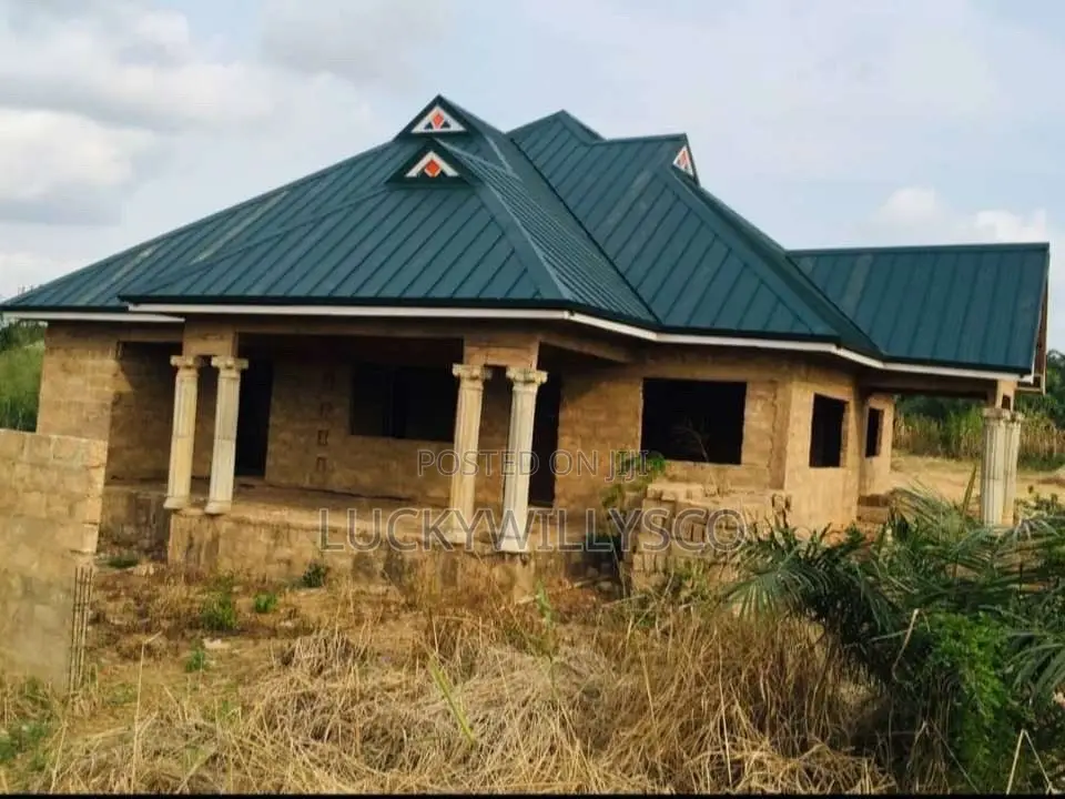 Roof Construction and Carpentry