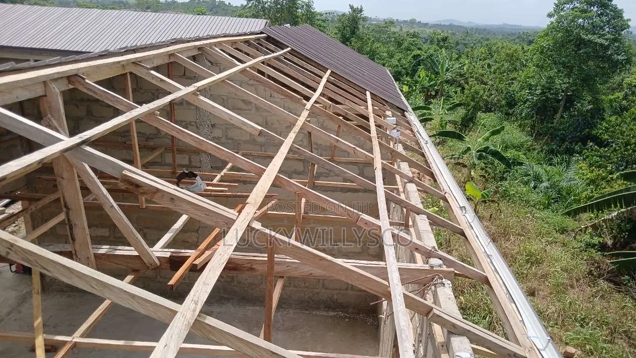 Roof Construction and Carpentry