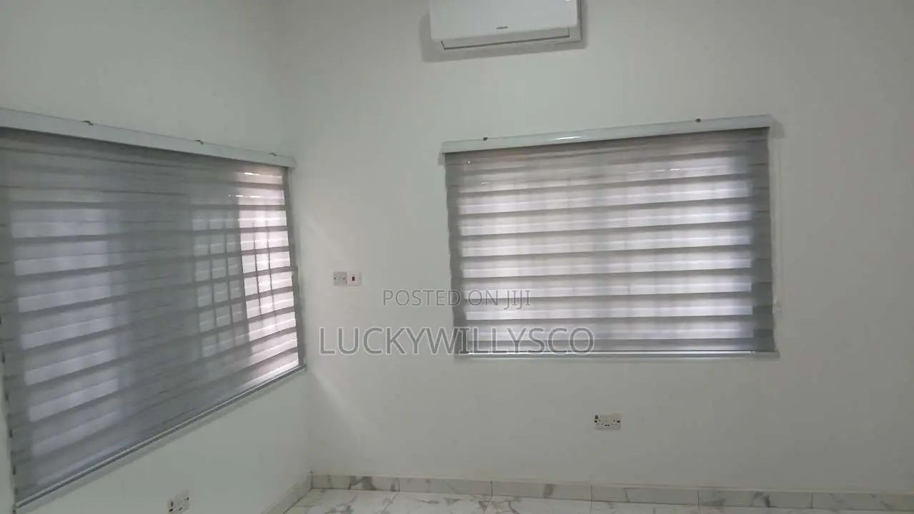 Window Blinds and Curtains Installation