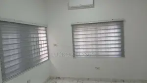 Window Blinds and Curtains Installation